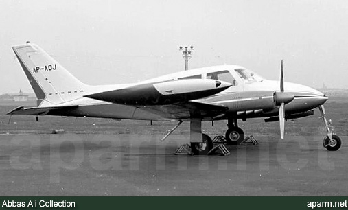 Cessna 320A Skyknight