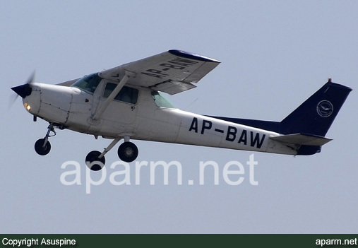 Cessna 152 II
