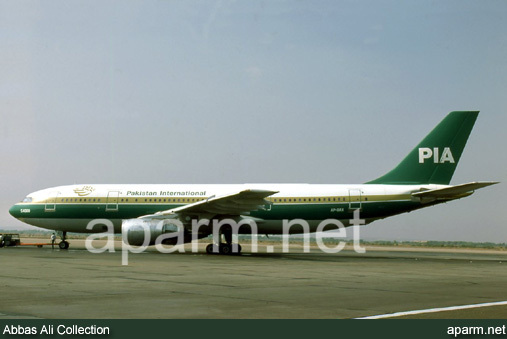 PIA Airbus A300B4-203