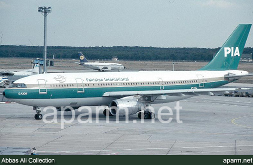 PIA Airbus A300B4-203
