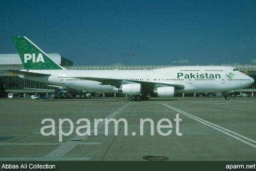 Boeing 747-367